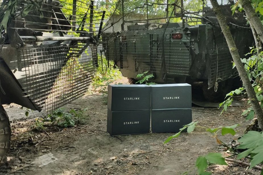 Starlink terminals bought for the military by Russian volunteers. Photo: Alexey Rogozin / VK